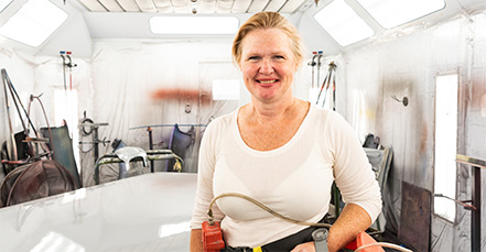 Student in auto body class