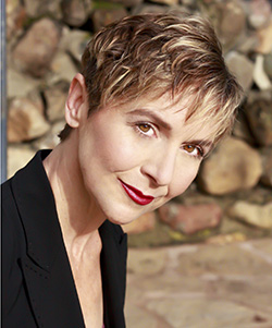 bree valle Head Shot